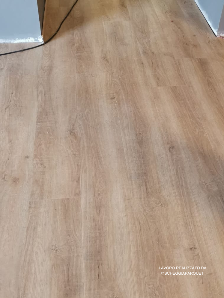 VALENCIA - SCHEGGIA SHOP SKEMA PVC